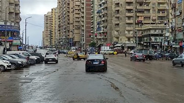 غلق 5 منشآت وإزالة كافة الإشغالات غربي الإسكندرية