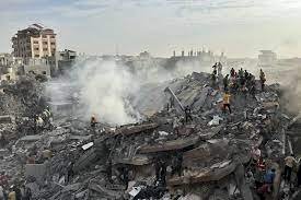 القاهرة الإخبارية: شهداء ومصابون جدد جراء قصف خان يونس جنوب قطاع غزة