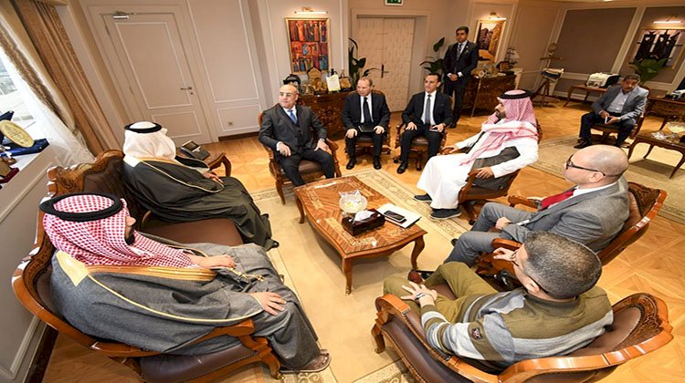 وزير الإسكان يلتقى الأمير خالد بن سعود بن تركى آل سعود لعرض الفرص الاستثمارية