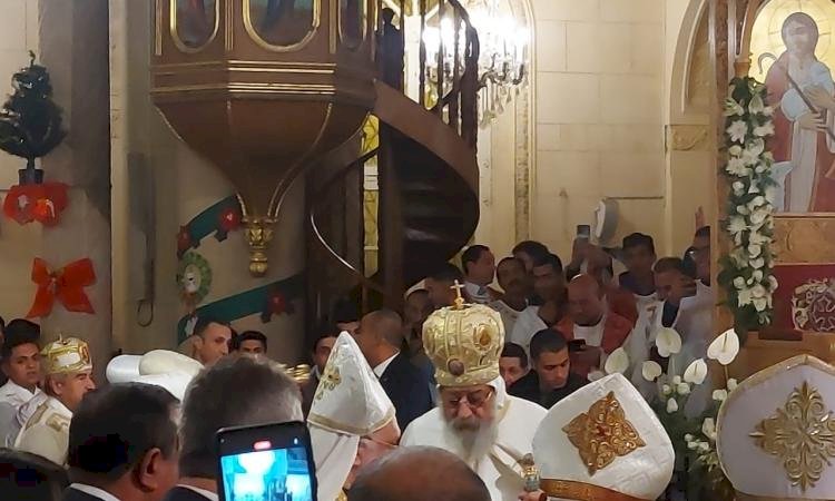البابا تواضروس يترأس قداس عيد الغطاس بالكنيسة المرقسية بالإسكندرية