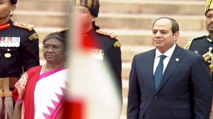 الرئيس السيسي رئيسة جمهورية الهند في ذكرى يوم الجمهورية