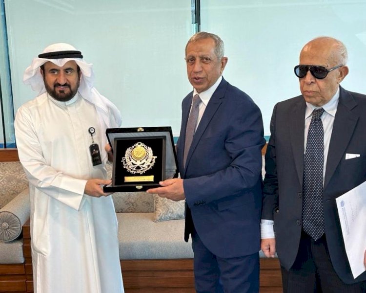 شركة ناقلات النفط الكويتية تستقبل وفد الأكاديمية البحرية برئاسة الدكتور إسماعيل عبدالغفار
