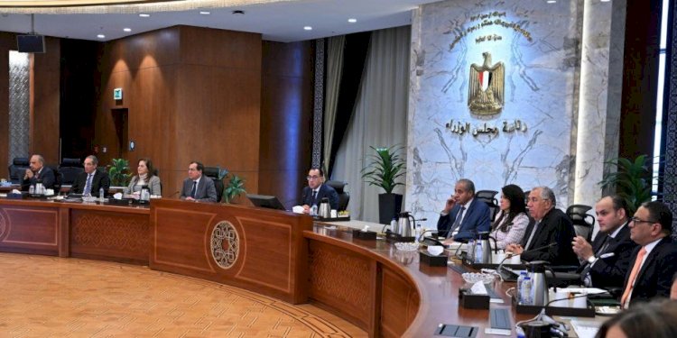 رئيس الوزراء يتابع مع مسئولي شركة "سكاتك" النرويجية عددا من المشروعات المقرر تنفيذها في مصر