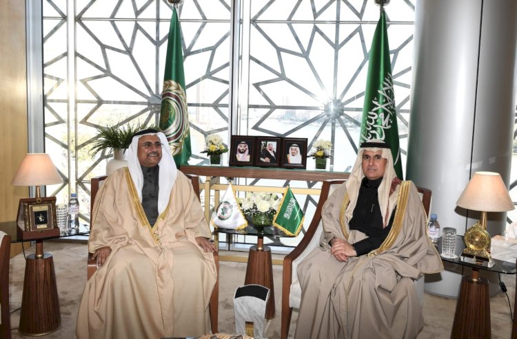 مندوب المملكة لدى الجامعة العربية يستقبل رئيس البرلمان العربي
