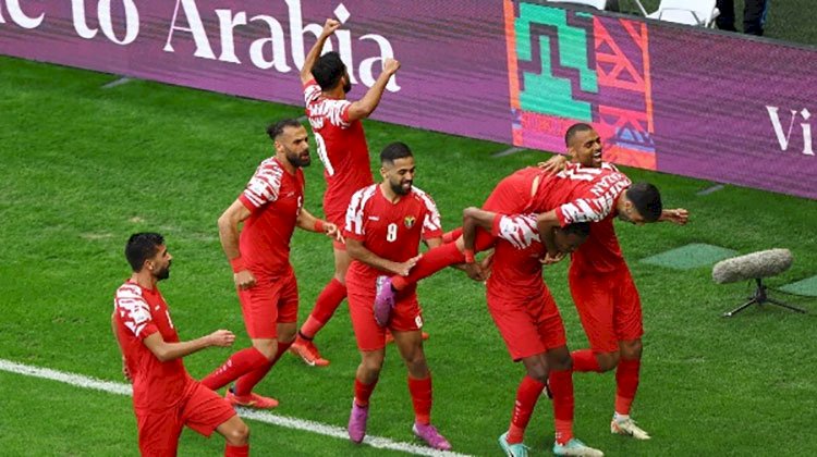 الأردن يتأهل لنصف نهائى كأس آسيا لأول مرة فى التاريخ بهدف ضد طاجيكستان