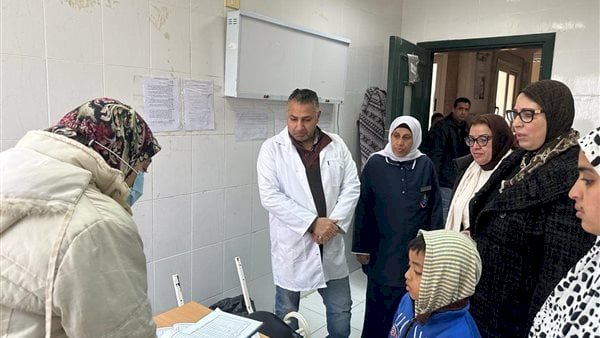 وكيل وزارة الصحة بالإسكندرية تتفقد عددا من المنشآت الصحية بالمحافظة