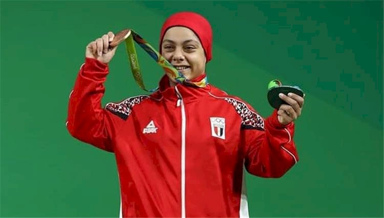 سارة سمير تحصد 3 ميداليات ذهبية ببطولة أفريقيا لرفع الأثقال