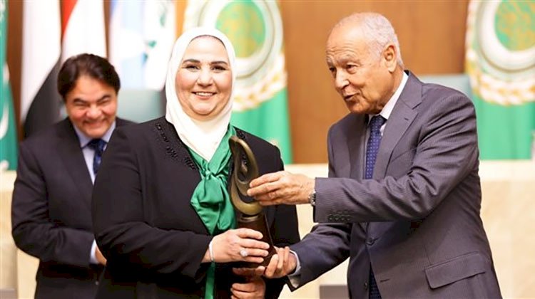 جامعة الدول العربية تكرم وزيرة التضامن الاجتماعي في اليوم العربي للاستدامة