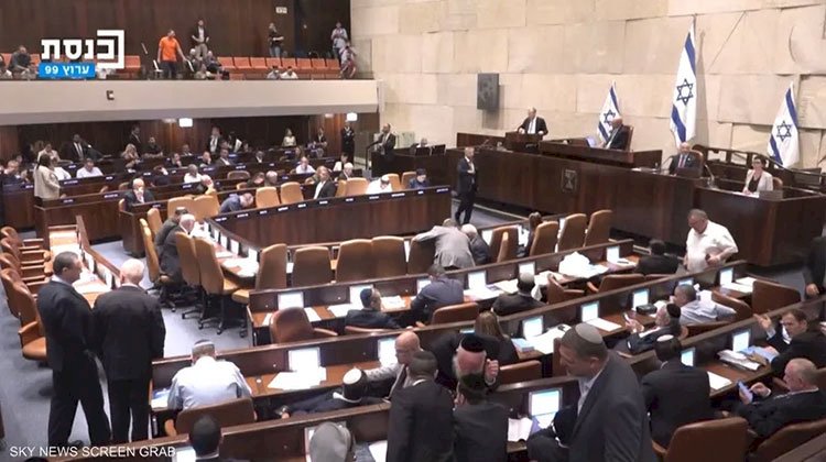 الكنيست يصوت بأغلبية على اقتراح برفض الاعتراف الأحادى بدولة فلسطينية