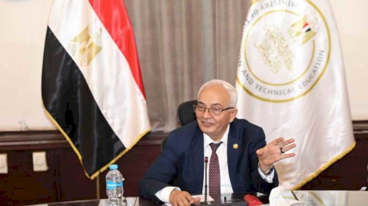 وزير التربية والتعليم يشهد ندوة تثقيفية للاتحادات الطلابية  بعنوان "سيناء في عيون أبنائها"