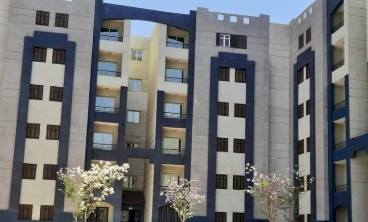 وزير الإسكان يتابع موقف وحدات المبادرة الرئاسية " سكن لكل المصريين " بـ5مدن جديدة