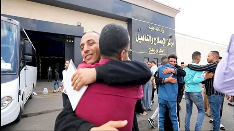 الإفراج بالعفو عن 3438 من نزلاء مراكز الإصلاح بمناسبة عيد الفطر