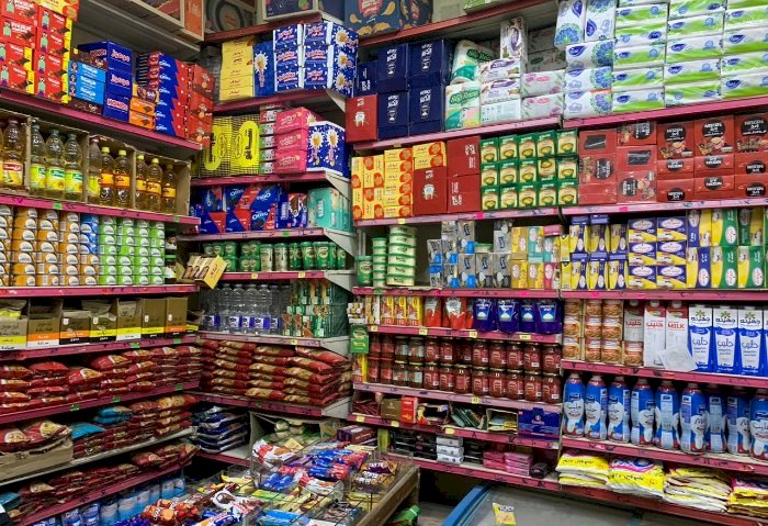 تراجع أسعار 16 سلعة غذائية في مصر
