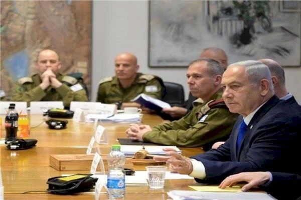 بدء اجتماع مجلس الحرب الإسرائيلى لبحث سبل الرد على الهجوم الإيرانى