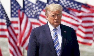 ترامب : إيران منيت بهزيمة ساحقة وترغب في إبرام اتفاق