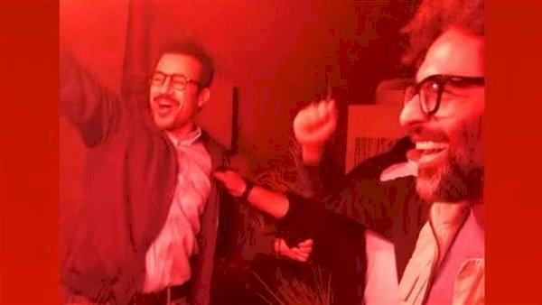 أحمد داود يحتفل بانتهاء تصوير مسلسل بابا وماما جيران