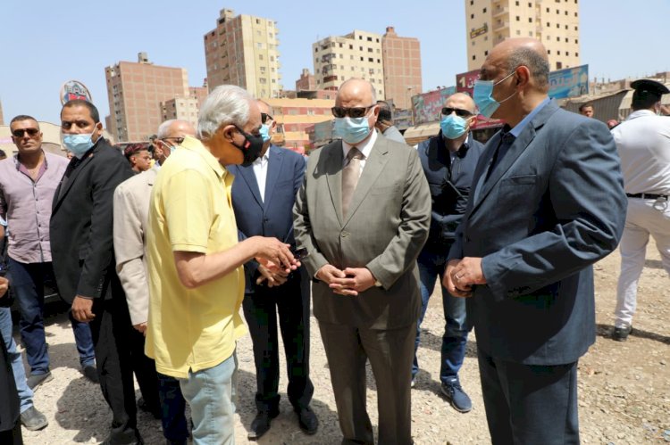 محافظ القاهرة يتفقد المواقف الأقليمية