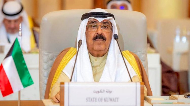 أمير الكويت يهنئ الرئيس السيسي بفوزه فى الانتخابات الرئاسية 