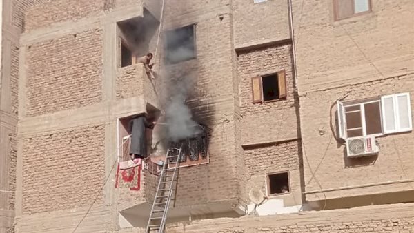زوج يشعل النيران فى شقة زوجته بالمقطم بسبب خلافات أسرية