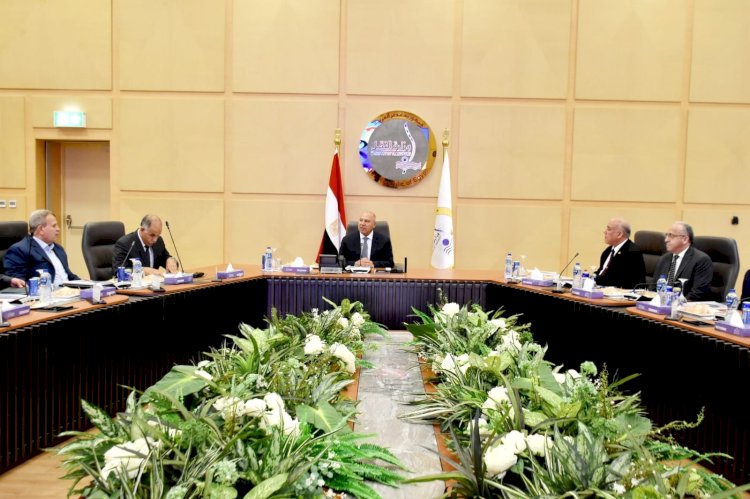 وزير النقل يترأس الجمعية العامة العادية للشركة المصرية لإدارة وتشغيل مترو الأنفاق