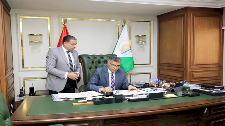 بنسبة نجاح 88.90%.. محافظ الجيزة يعتمد نتيجة الدور الثانى للشهادة الإعدادية