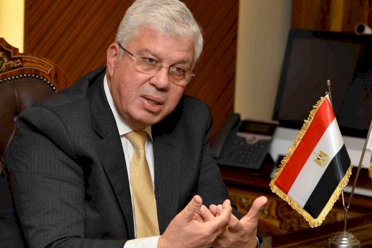 وزير التعليم العالي يوقع اتفاقيتين استراتيجيتين بين بنك المعرفة المصري واتحادي الجامعات ومجالس البحث