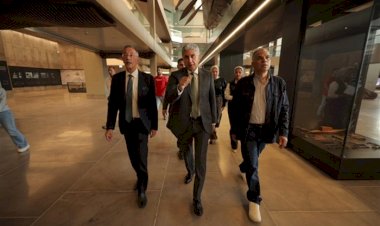 استعدادات مكثفة تسير على قدم وساق داخل المتحف تمهيداً للافتتاح المرتقب