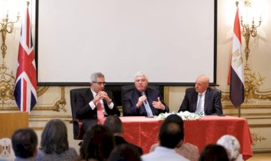 وزير التعليم العالي يشارك في مؤتمر "Going Global" بلندن ويجتمع مع الطلاب المصريين الدارسين