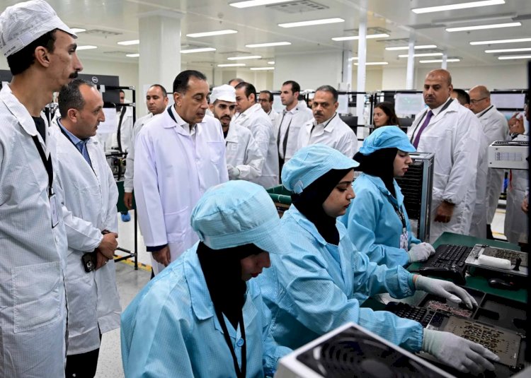 رئيس الوزراء يفتتح مصنع شركة "أوبو" العالمية فى مصر لتصنيع الهواتف المحمولة بالعاشر من رمضان