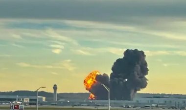 مصرع 3 أشخاص وإصابة 11 آخرين في تحطم طائرة شحن أمريكية