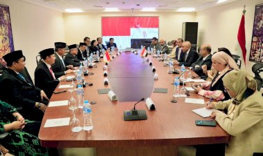 وزير التربية والتعليم يبحث مع نظيره الإندونيسي سبل تعزيز التعاون وتبادل الخبرات في مجال التعليم والتعليم الفني