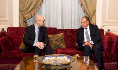 وزير الخارجية يستقبل السكرتير العام للمحكمة الدائمة للتحكيم