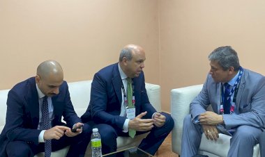 وزير الطيران يعقد لقاءات ثنائية رفيعة المستوى مع عدد من وزراء ورؤساء هيئات الطيران المدني