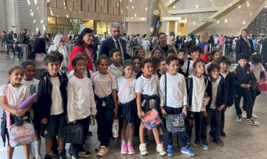 وزير السياحة والآثار يقوم بجولة بالمتحف المصري الكبير لمتابعة حركة الزائرين