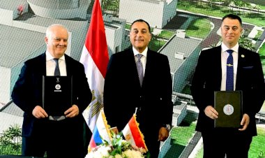 مدبولي يشهد توقيع أمر شراء الوقود النووي لمحطة الضبعة النووية