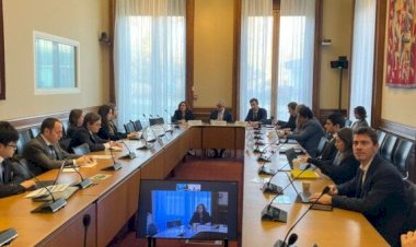 رئيس اقتصادية قناة السويس يستعرض الفرص الاستثمارية أمام منظمة التعاون الاقتصادي والتنمية