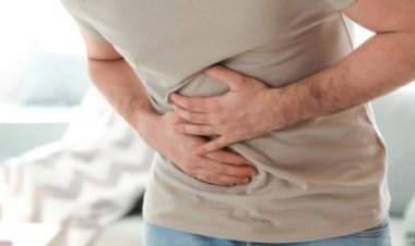 7 حلول طبيعية يمكن أن تخفف أعراض التهاب المعدة