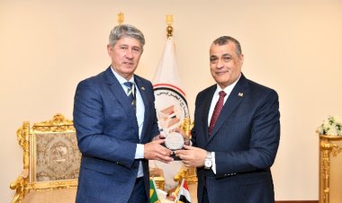 وزير الإنتاج الحربي يستقبل وزير الإنتاج الدفاعي البرازيلي