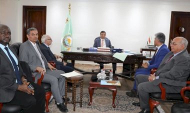 وزير الزراعة يعقد اجتماعًا مع الأمين التنفيذي لمرصد الصحراء والساحل