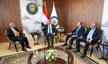 وزير البترول والثروة المعدنية يستقبل هيئة مكتب لجنة الطاقة والبيئة والقوى العاملة بمجلس الشيوخ