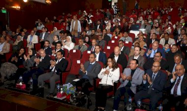 وزيرتا التخطيط والتنمية ومحافظ قنا يشهدون احتفالية بقصر الثقافة