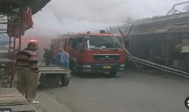 السيطرة على حريق بسوق عرفان فى محرم بك بالإسكندرية دون إصابات