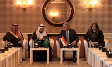 وزير السياحة ووزير الحج والعمرة السعودي يلتقيان مع مجموعة من شركات السياحة المصرية