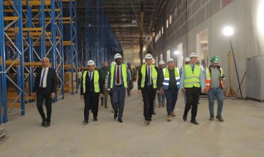 رئيس Africa CDC يزور مصر ويتفقد مشروع المخازن الاستراتيجية لهيئة الشراء الموحد