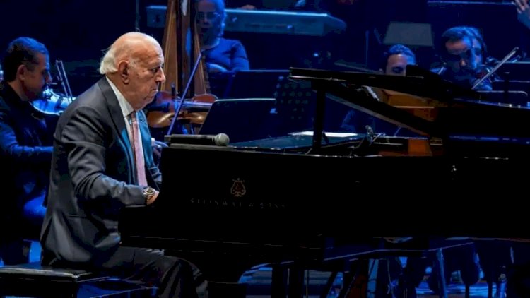 عمر خيرت يلتقى اليوم جمهوره فى قطر بأولى حفلاته بعد أزمته الصحية