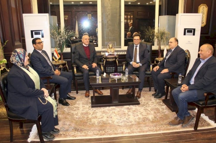 وزير الثقافة يلتقي محافظ الأقصر لبحث تكثيف التعاون