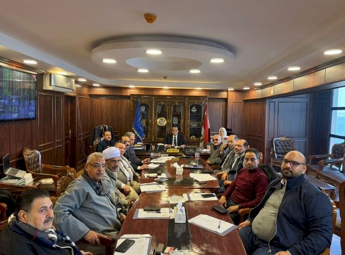 غرفة سوهاج التجارية تبحث استعدادات شهر رمضان وتبكير إقامة معارض «أهلاً رمضان» تنفيذًا لتوجيهات المحافظ