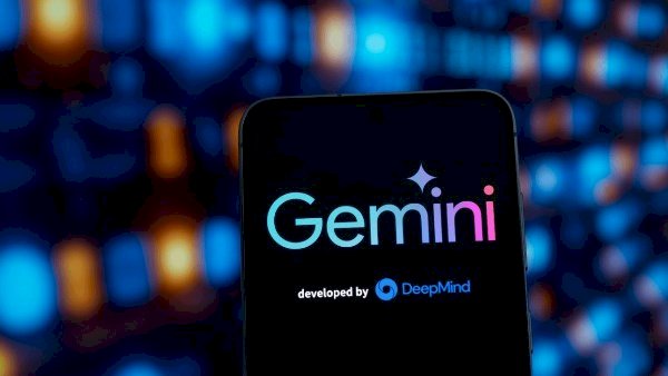 جوجل تحل مشكلة كبيرة في Gemini على أندرويد.. كيف سيستفيد المستخدمون؟