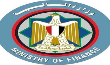 المالية: سعر التأمين ضد مخاطر عدم السداد انخفض لأقل معدل منذ عام ٢٠٢٠ 