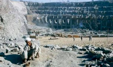 مصر تحتفل بمرور ٦٦ عاماً على وضع حجر الأساس لمشروع السد العالي